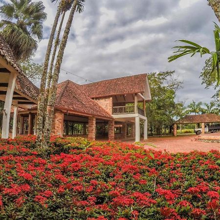 Hotel Hacienda Gualanday Apiay 外观 照片