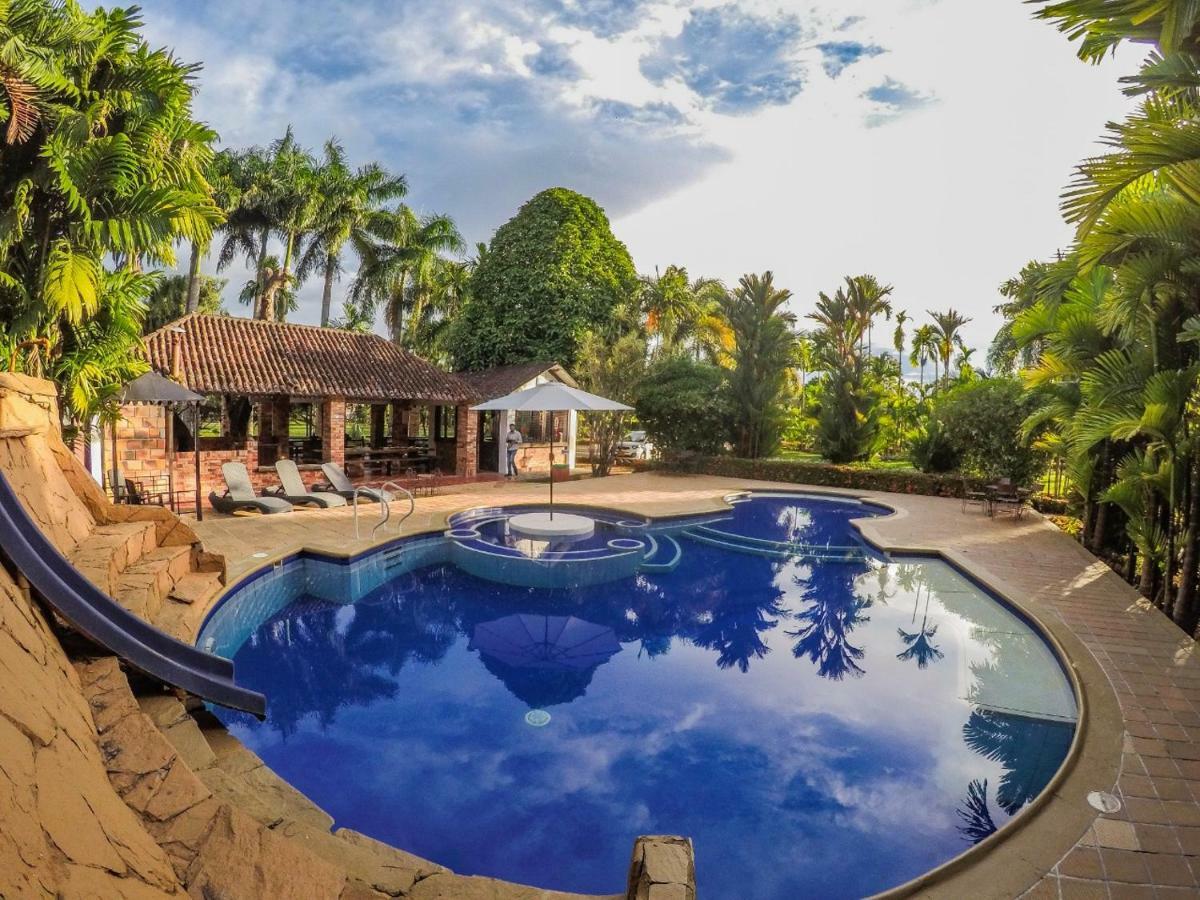 Hotel Hacienda Gualanday Apiay 外观 照片